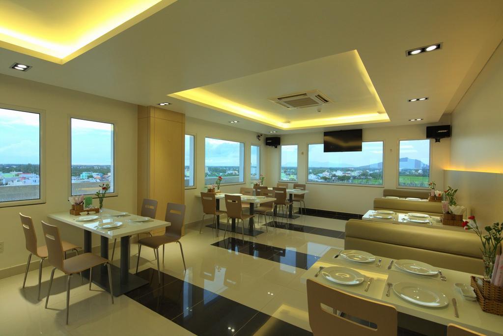 Hung Cuong Hotel Chau Doc Eksteriør bilde