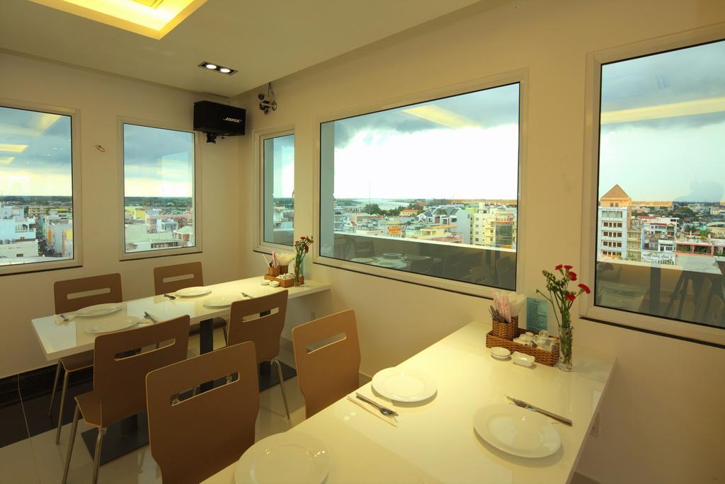 Hung Cuong Hotel Chau Doc Eksteriør bilde